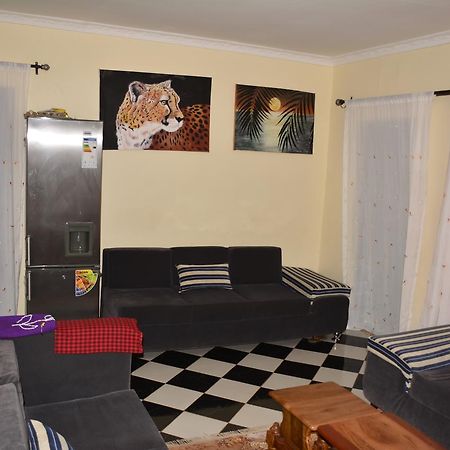 Simple Specious Homestay Arusha Eksteriør bilde